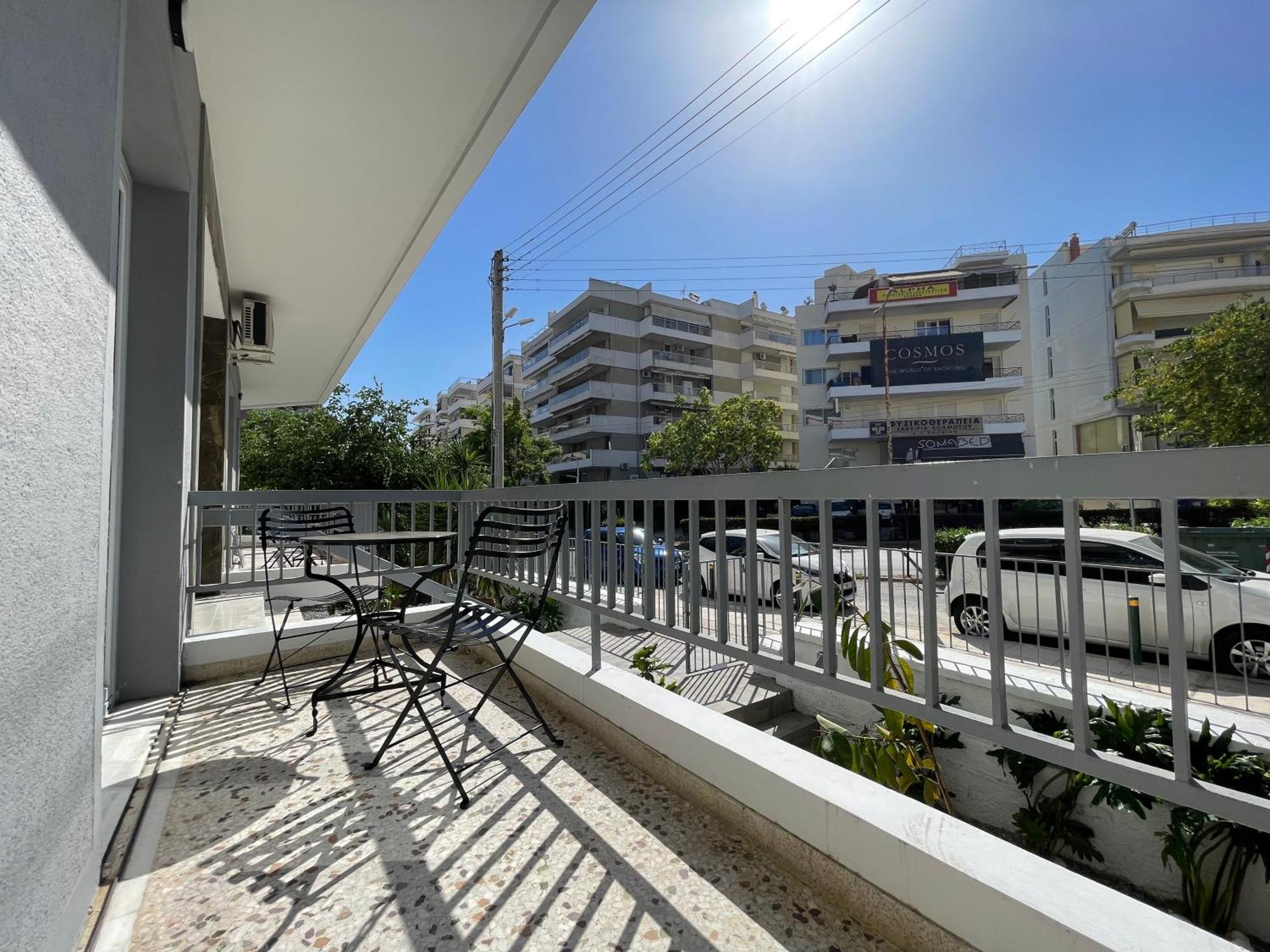 Athenean Bnb Seaside Serenity Steps From The Riviera المظهر الخارجي الصورة