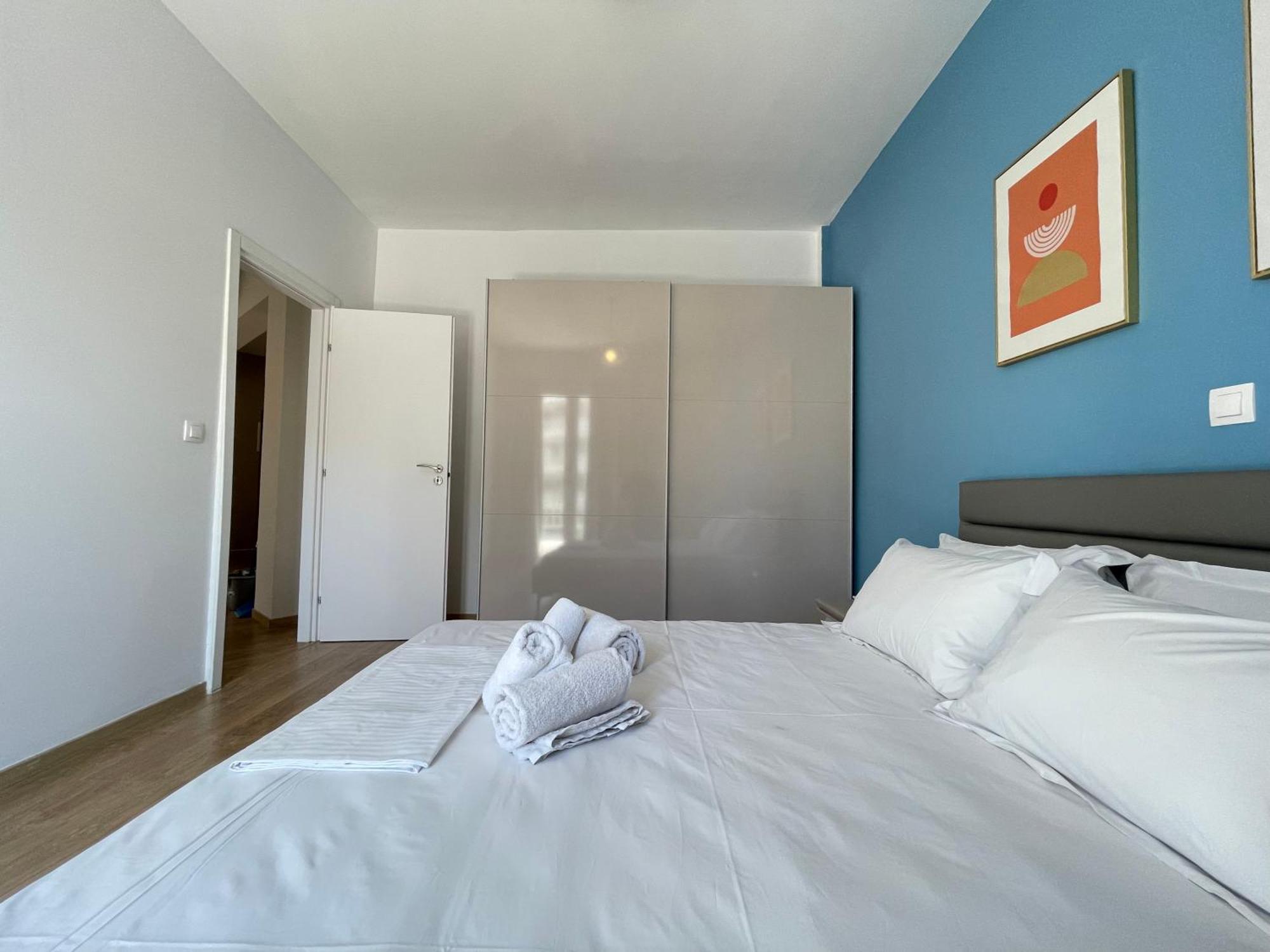 Athenean Bnb Seaside Serenity Steps From The Riviera المظهر الخارجي الصورة