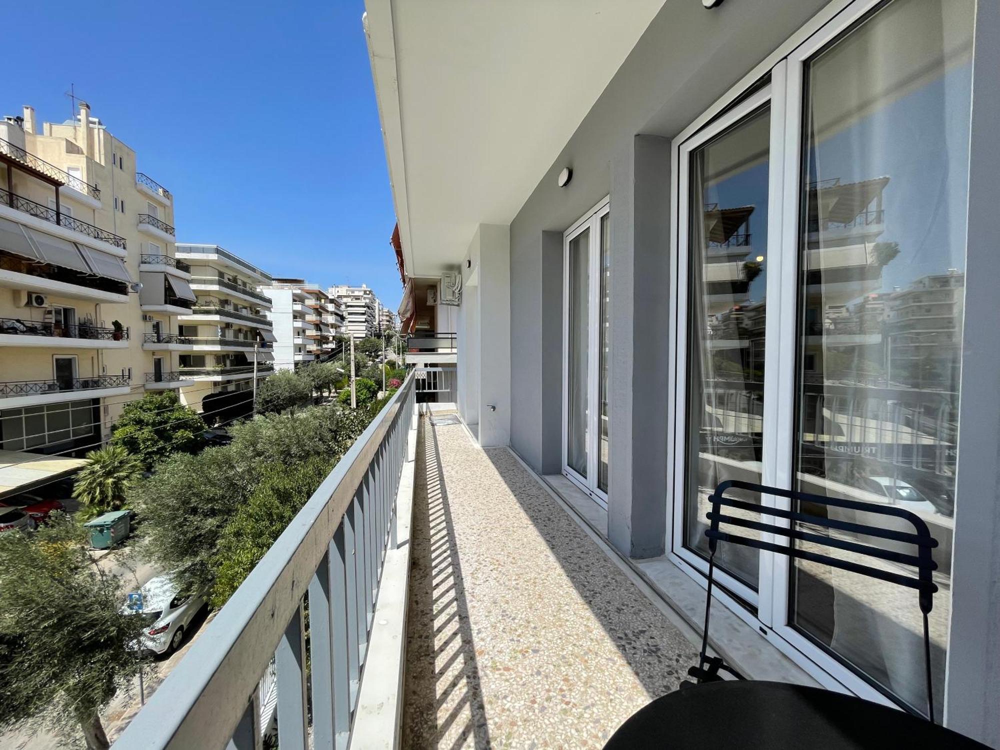 Athenean Bnb Seaside Serenity Steps From The Riviera المظهر الخارجي الصورة