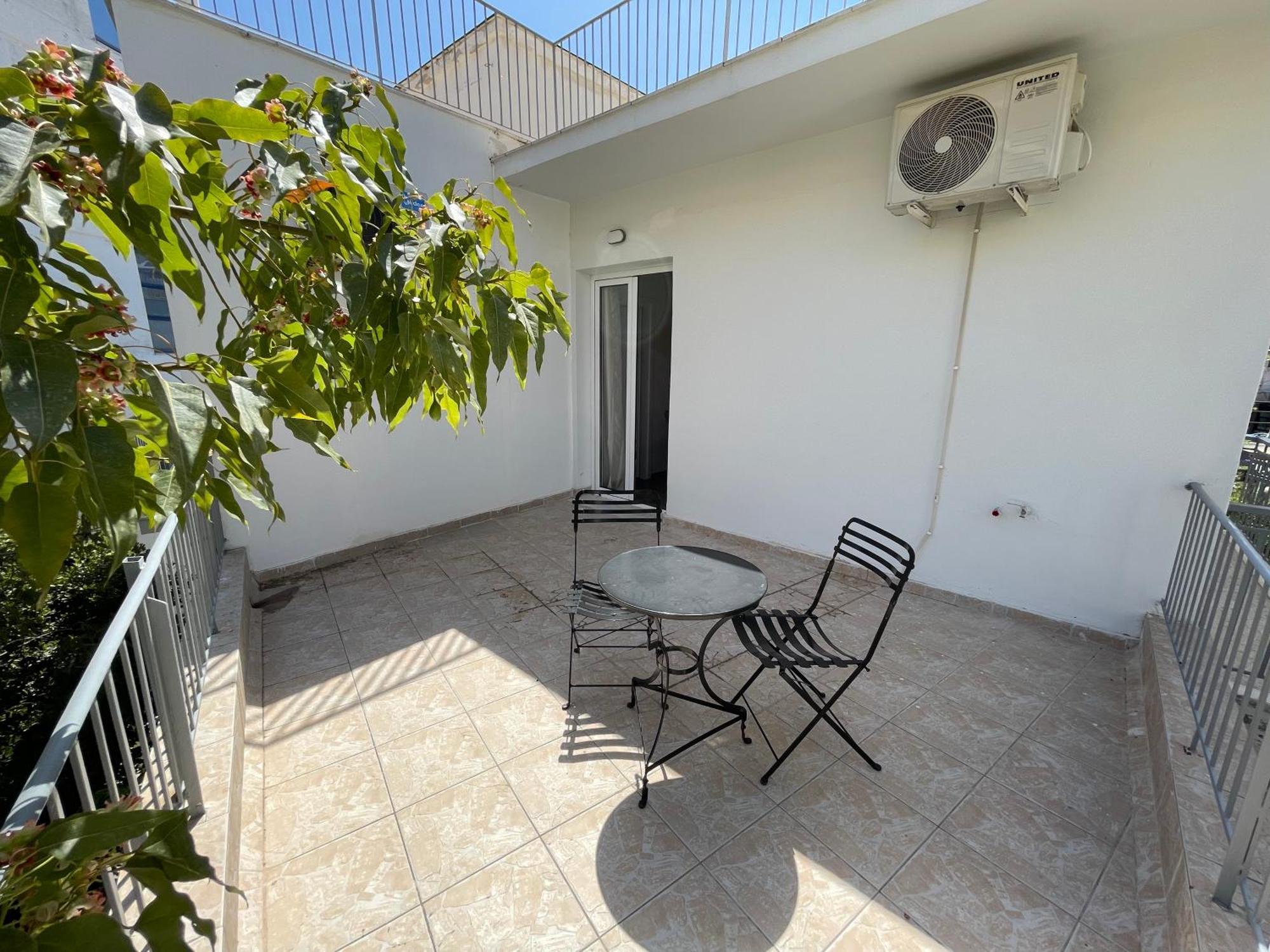 Athenean Bnb Seaside Serenity Steps From The Riviera المظهر الخارجي الصورة
